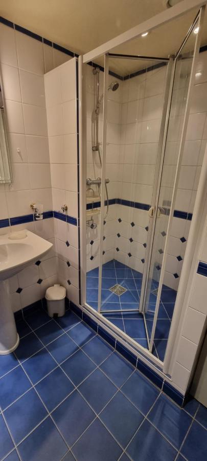 Hebergement-Luxeuil-Les-Bains Dış mekan fotoğraf
